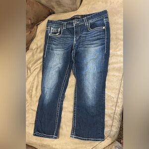 Women’s Cropped Size 11/12 Jean Capris, Maurice’s Premium brand with Sequins